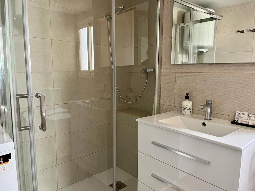 Apartamento Frente Al Mar En Calpe Con Parking Para 4 Personas Dış mekan fotoğraf