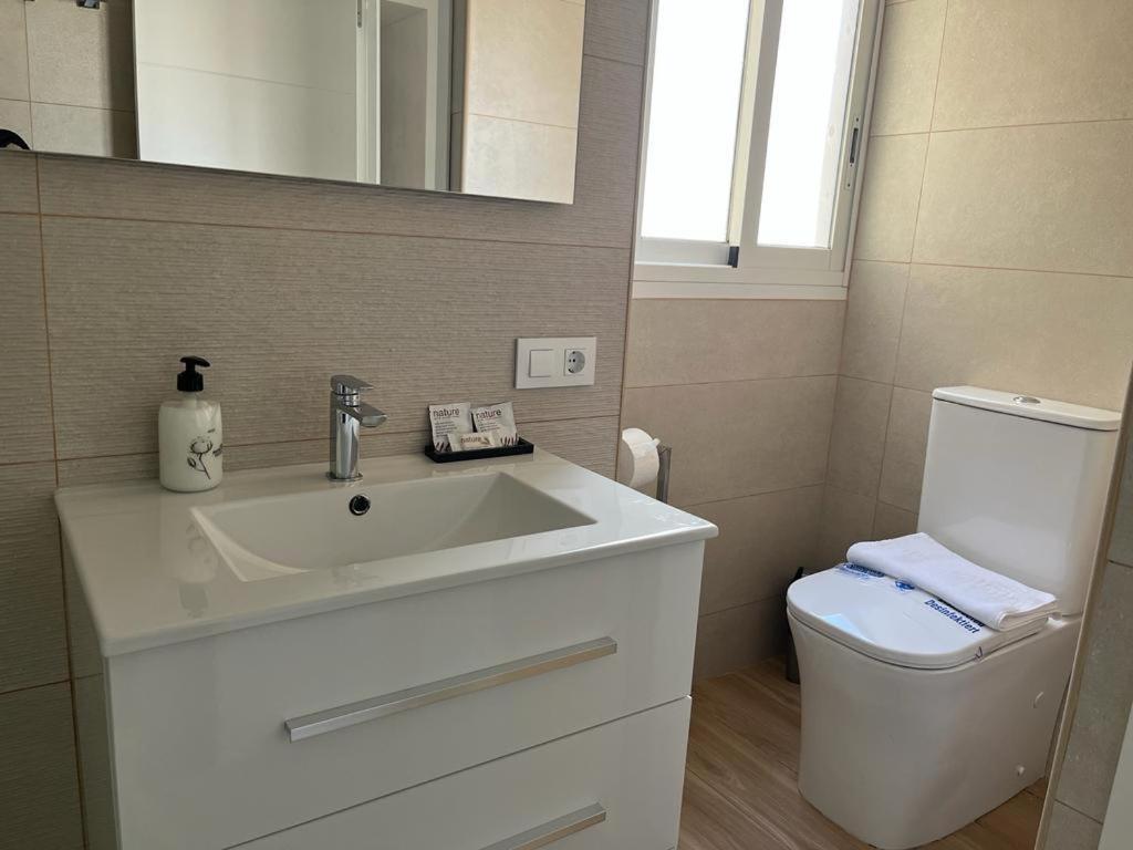 Apartamento Frente Al Mar En Calpe Con Parking Para 4 Personas Dış mekan fotoğraf